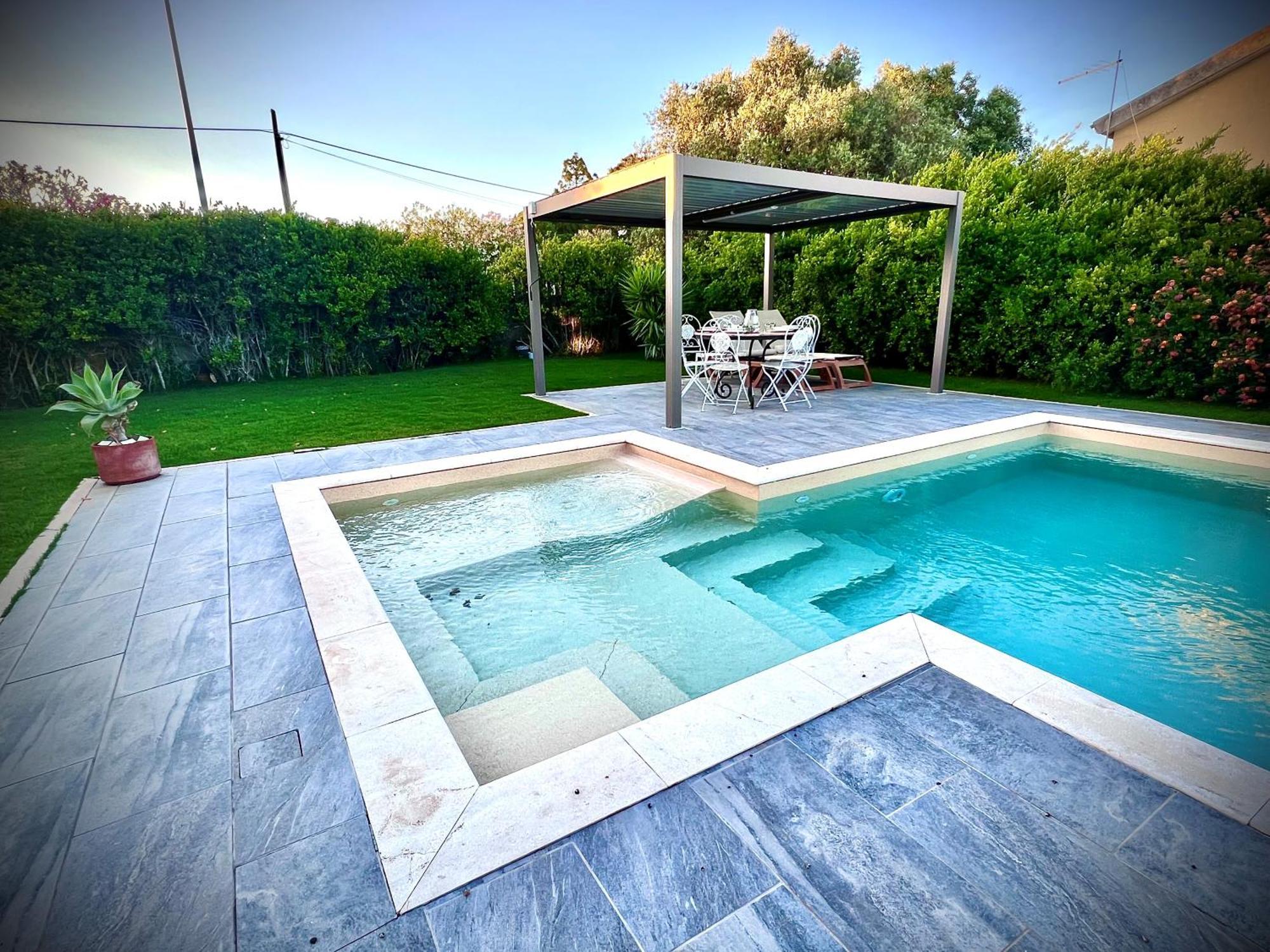 Le Pavoncelle Sarde Bed & Breakfast
